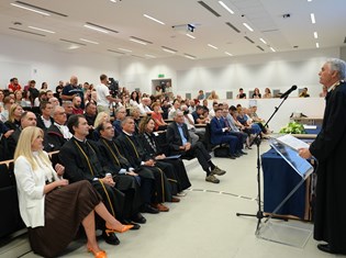 16.JPG